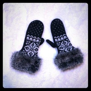 NWOT Steve Madden fair-isle faux fur mittens.